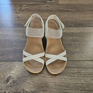 Skechers Beverly Cream Strappy Boho Cork Wedge - Comfort Luxe Foam Size 9